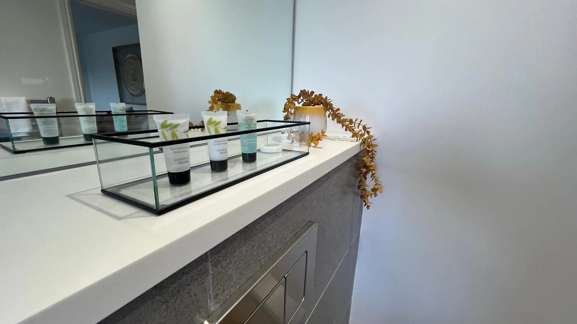 Beachcliff Rooms & Apartments Cardiff 0*,